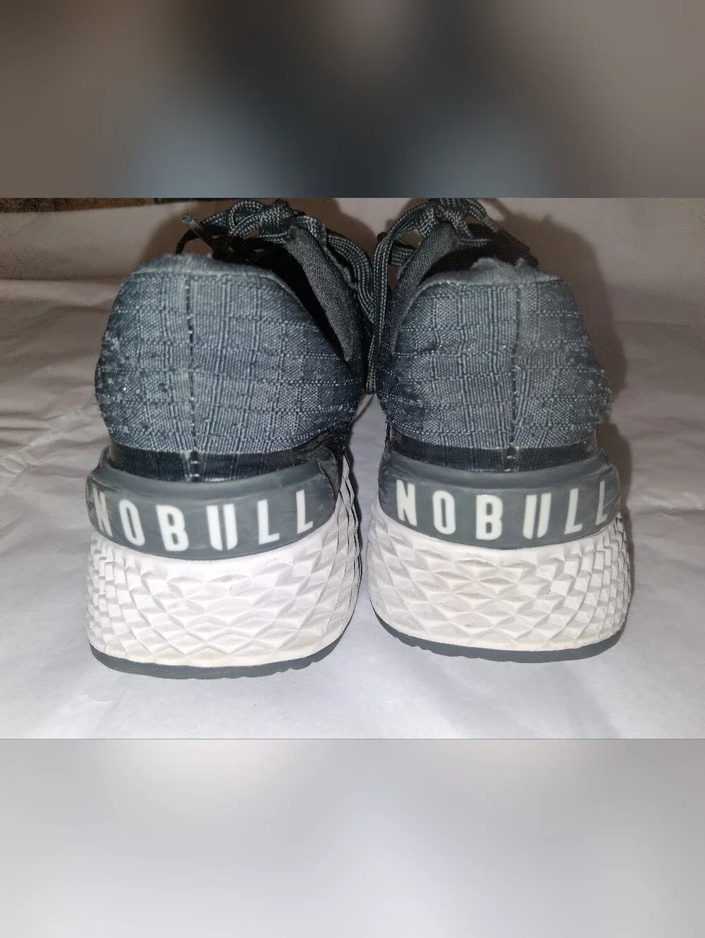 NOBULL Women’s Allday 365 Ripstop SIze 8 GRAY
